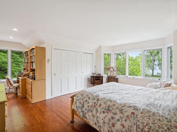 5 Cedar Lane, Glen Cove NY 11542