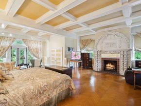 5 Cedar Lane, Glen Cove NY 11542