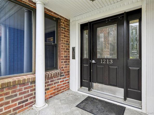 1213 East Broadway B25, Hewlett NY 11557