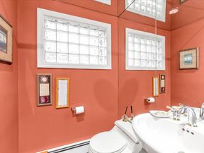 1055 Cedarhurst Street, North Woodmere NY 11581