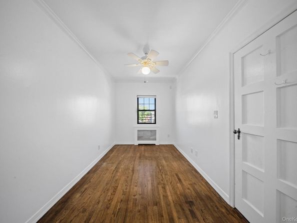 40-40 203rd Street 12B, Bayside NY 11361