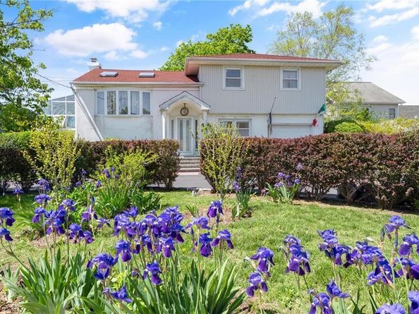 3496 Bay Front Drive, Baldwin NY 11510