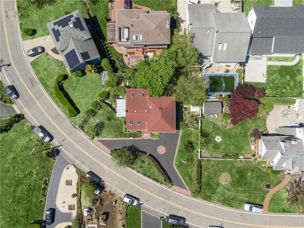 3496 Bay Front Drive, Baldwin NY 11510