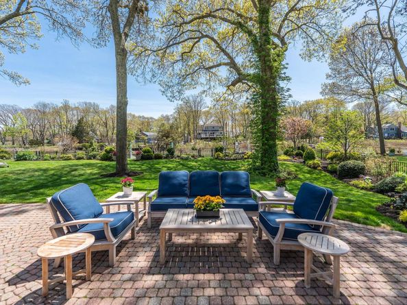 2300 Glenn Road, Southold NY 11971