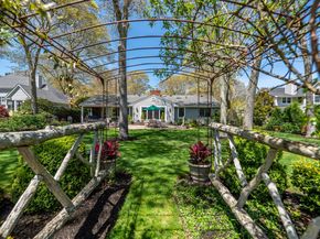 2300 Glenn Road, Southold NY 11971
