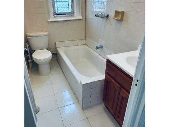 1898 Longfellow Ave E4, Bronx NY 10460