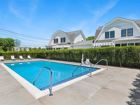 12 Depot 1301 (Pearl Way), Westhampton Beach NY 11978