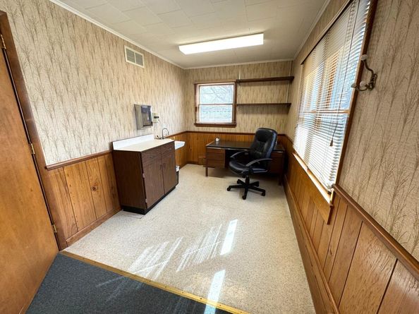Undisclosed Address #804042, Southold NY 11971