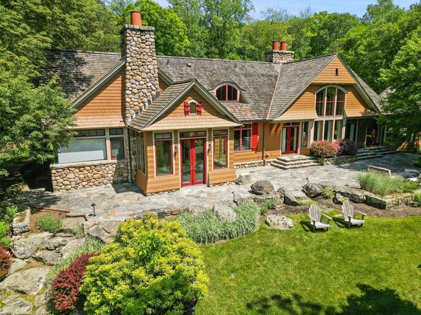 54 Old Stone Hill Road, Pound Ridge NY 10576
