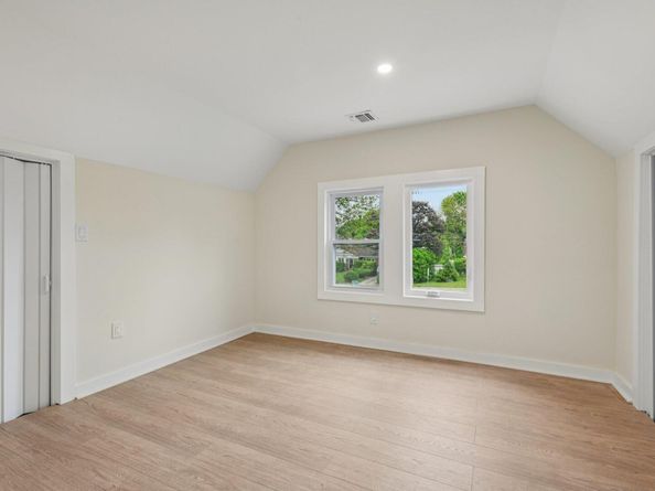 1293 Pulaski Road, East Northport NY 11731