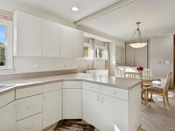 437 Cedar Lane, East Meadow NY 11554