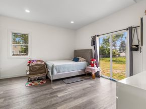 18 Parkview Drive, Shirley NY 11967