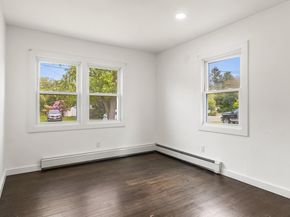 18 Parkview Drive, Shirley NY 11967