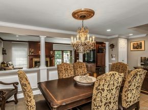 147 The Knoll, Syosset NY 11791