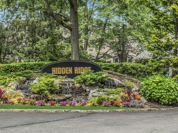 147 The Knoll, Syosset NY 11791