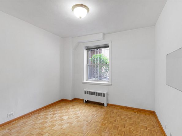 48-25 43rd Street 1J, Woodside NY 11377