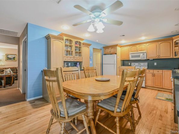 151 Laurance Lane, Ridge NY 11961