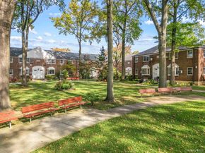 252-23 63 Avenue 1081, Little Neck NY 11362