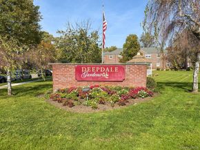252-23 63 Avenue 1081, Little Neck NY 11362