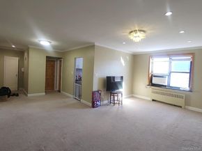 32-45 90 Street 607, East Elmhurst NY 11369