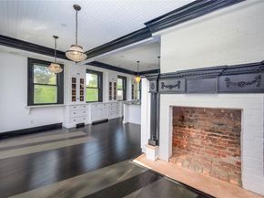 150 Senix Avenue, Center Moriches NY 11934