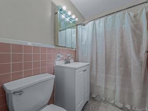 87-50 204 Street B46, Hollis NY 11423