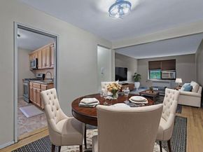 87-50 204 Street B46, Hollis NY 11423