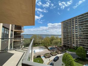 18-05 215 Street 7 H, Bayside NY 11360