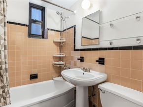 4489 Broadway 2E, New York (Manhattan) NY 10040