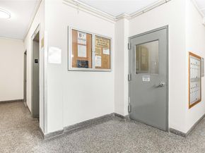 4489 Broadway 2E, New York (Manhattan) NY 10040