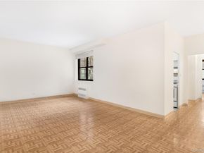 4489 Broadway 2E, New York (Manhattan) NY 10040