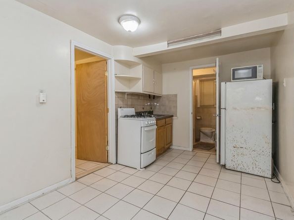 4121 Grace Avenue, Bronx NY 10466