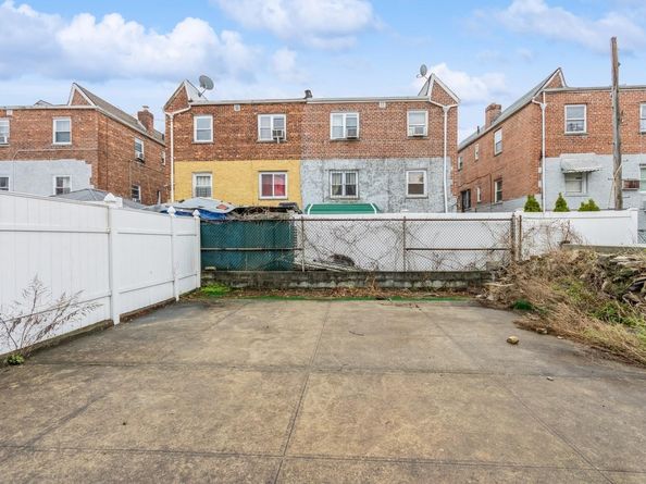 4121 Grace Avenue, Bronx NY 10466