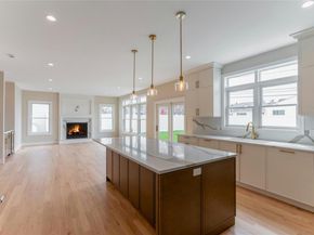 29 Vera Avenue, Plainview NY 11803