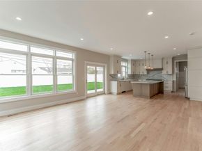 29 Vera Avenue, Plainview NY 11803