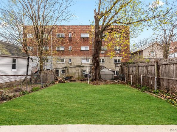 425 Quincy Avenue, Bronx NY 10465