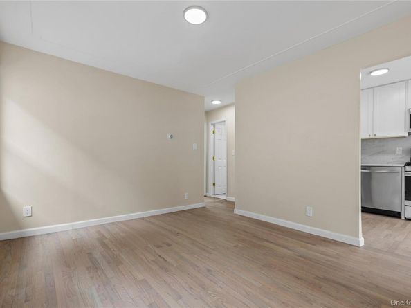 425 Quincy Avenue, Bronx NY 10465
