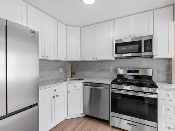 425 Quincy Avenue, Bronx NY 10465
