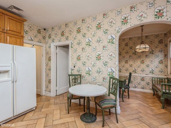 130 Hards Lane, Lawrence NY 11559