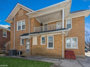 130 Hards Lane, Lawrence NY 11559