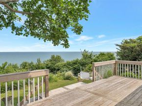 48 Crows Nest Drive, Baiting Hollow NY 11901