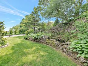 48 Crows Nest Drive, Baiting Hollow NY 11901