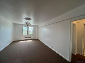 142 Garth Road 1 P, Scarsdale NY 10583