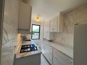 142 Garth Road 1 P, Scarsdale NY 10583
