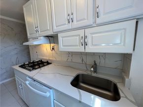142 Garth Road 1 P, Scarsdale NY 10583