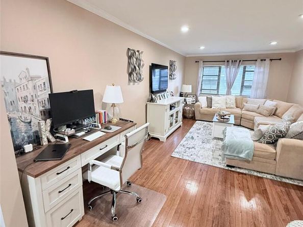 1213 E Broadway B12, Hewlett NY 11557