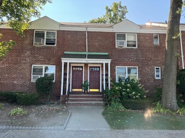 500 Tuckahoe Road 8B, Yonkers NY 10710
