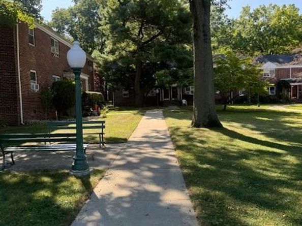 500 Tuckahoe Road 8B, Yonkers NY 10710
