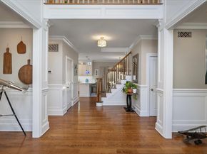 8 Cedarfield Lane, Westhampton NY 11977