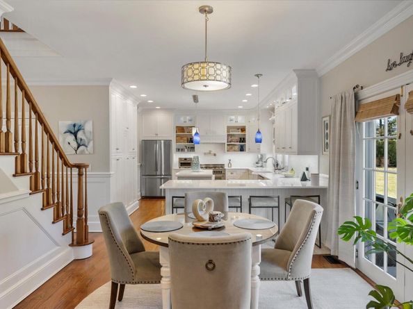 8 Cedarfield Lane, Westhampton NY 11977